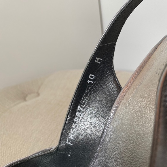 Stuart Weitzman Platform Slingbacks - Picture 4 of 6